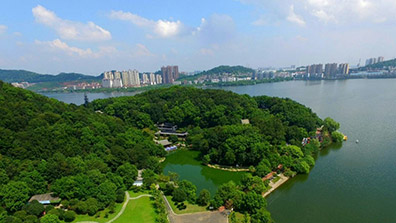 基（jī）於綠色理念的城市（shì）園林設計要從哪些方麵入手