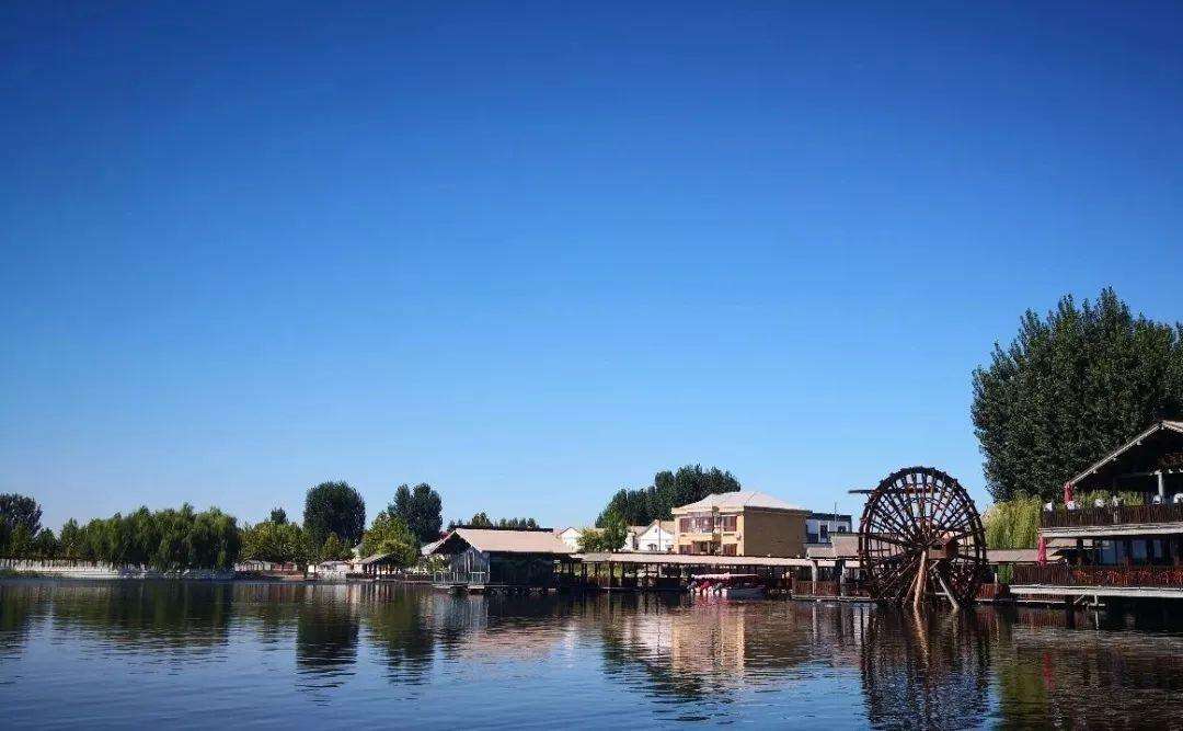 養生旅遊度假區水景觀設計圖片